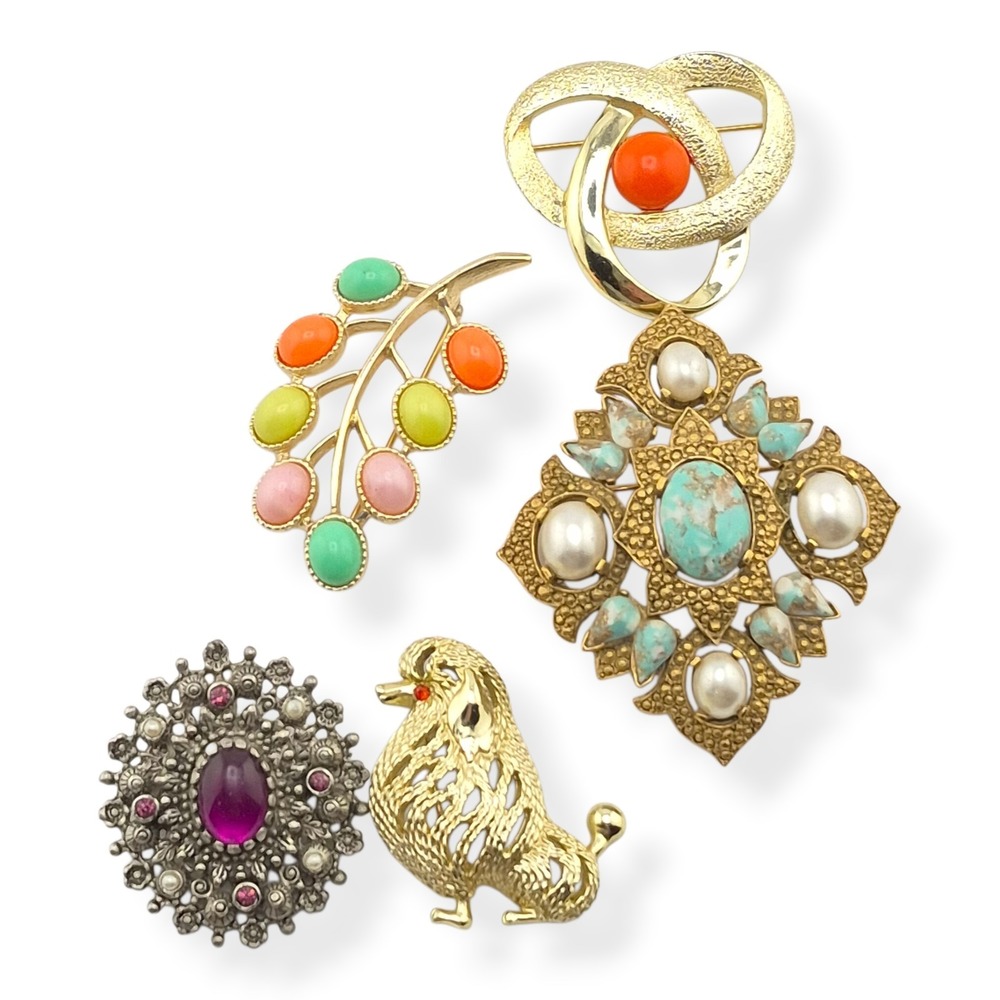 Lot 5 Signed Sarah Coventry Vintage Brooches Remembrance Bittersweet Frenchie
